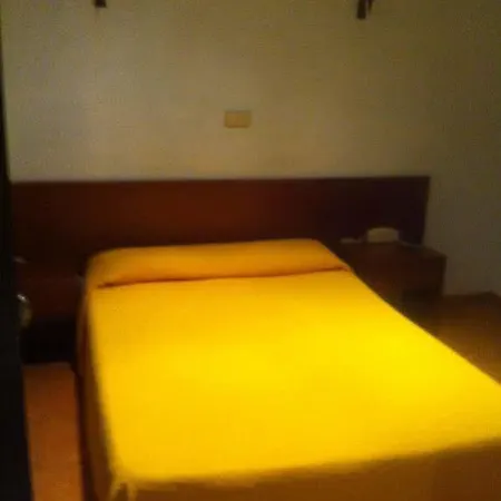 Hotel Monumental 2*