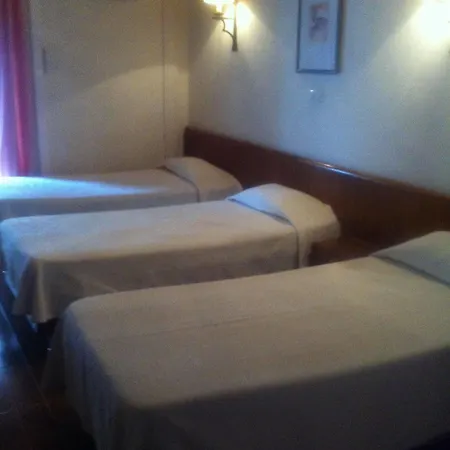 Hotel Monumental 2*