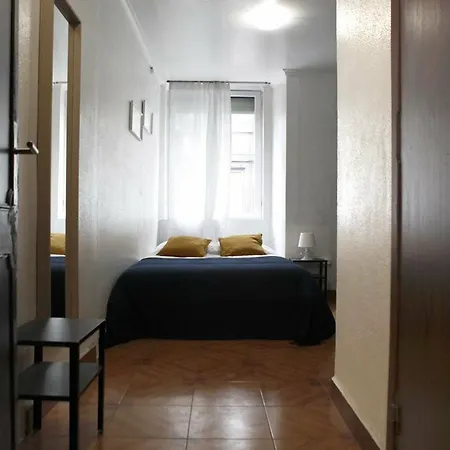 Monumental Hotel 2*